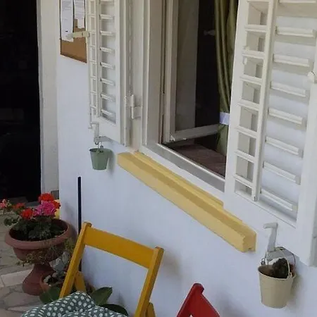 Mir - With Garden View Appartement *