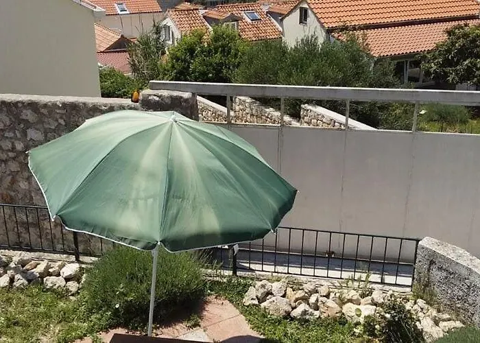 Mir - With Garden View